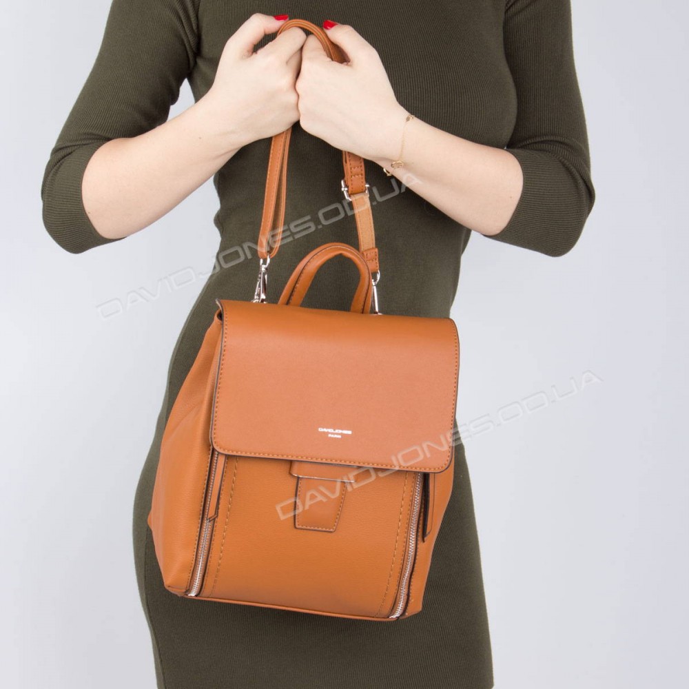 Жіночий рюкзак CM5494T cognac
